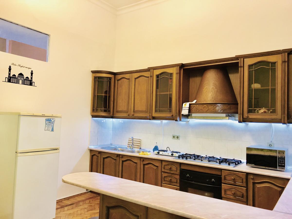 Check-In Apartment Near Fountain Square Vidadi Str Baku Ngoại thất bức ảnh
