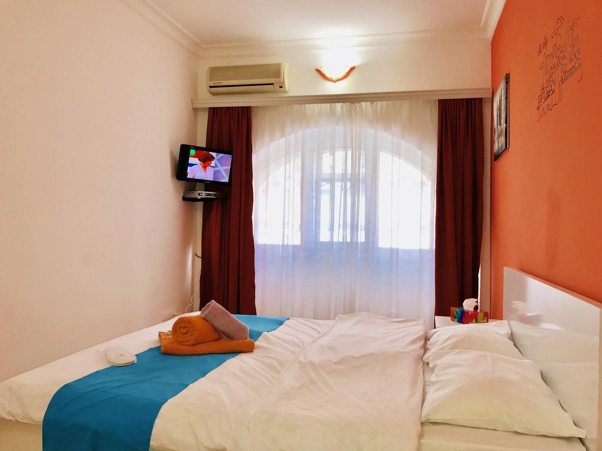 Check-In Apartment Near Fountain Square Vidadi Str Baku Ngoại thất bức ảnh