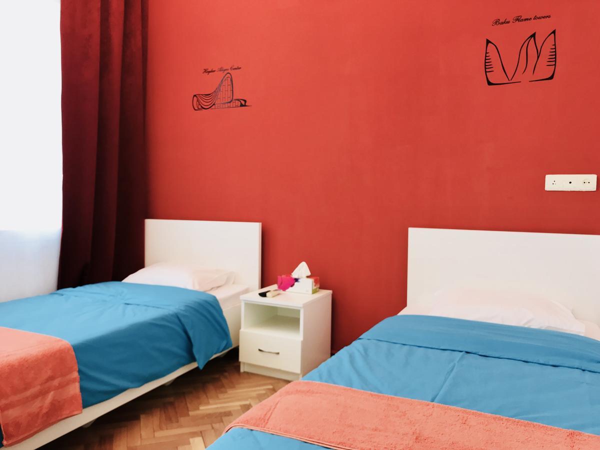 Check-In Apartment Near Fountain Square Vidadi Str Baku Ngoại thất bức ảnh